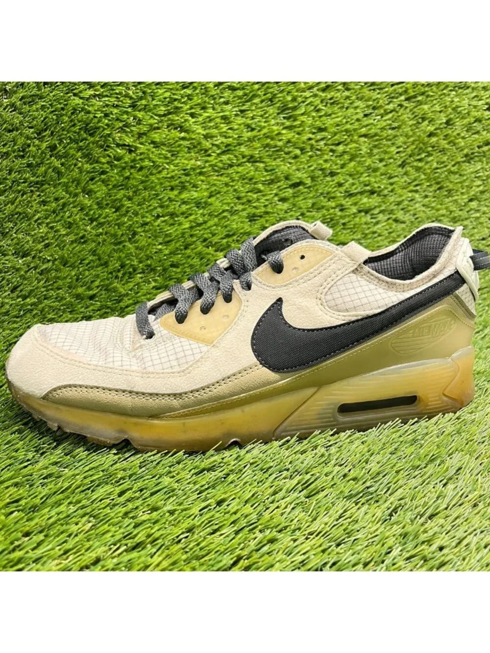 Nike Air Max Terrascape 90 Mens Size 11.5 Beige Athletic Running Shoes Sneakers